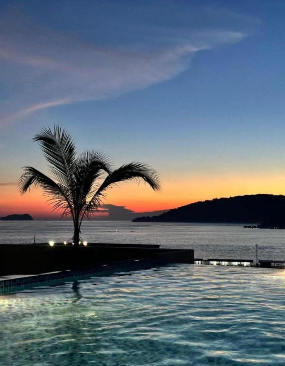 Sunset View Jesselton Quay Near Jesselton Point Near Suria Sabah Near Gaya Street Lägenhet Kota Kinabalu Exteriör bild